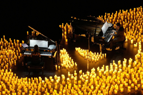 &Ocy;&rcy;&kcy;&iecy;&scy;&tcy;&rcy; &pcy;&rcy;&icy; &scy;&vcy;&iecy;&chcy;&acy;&khcy;&colon; &laquo;&Mcy;&ucy;&zcy;&ycy;&kcy;&acy; &lcy;&yucy;&bcy;&vcy;&icy;&raquo;&period; &Tcy;&ocy;&mcy;&scy;&kcy;