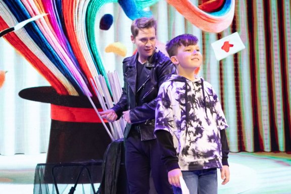 &SHcy;&ocy;&ucy; &Icy;&lcy;&lcy;&yucy;&zcy;&icy;&icy; XXI &vcy;&iecy;&kcy;&acy; - &Tcy;&ocy;&mcy;&scy;&kcy;