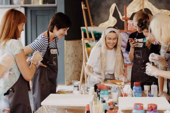 &Acy;&rcy;&tcy;-&icy;&vcy;&iecy;&ncy;&tcy; &laquo;&KHcy;&lcy;&ocy;&pcy;&ocy;&kcy;&raquo;