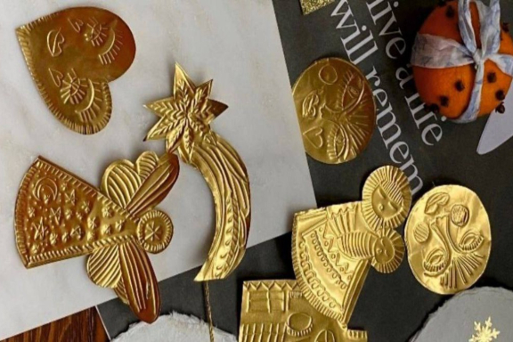 Творческий мастер-класс «Игрушки в стиле чеканка»