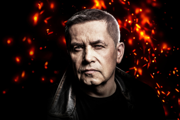 "&Lcy;&YUcy;&Bcy;&Ecy;" &Tcy;&ocy;&mcy;&scy;&kcy; 12 &acy;&pcy;&rcy;&iecy;&lcy;&yacy;