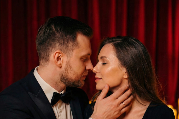 &Ocy;&rcy;&kcy;&iecy;&scy;&tcy;&rcy; &pcy;&rcy;&icy; &scy;&vcy;&iecy;&chcy;&acy;&khcy;&colon; &laquo;&Mcy;&ucy;&zcy;&ycy;&kcy;&acy; &lcy;&yucy;&bcy;&vcy;&icy;&raquo;&period; &Tcy;&ocy;&mcy;&scy;&kcy;