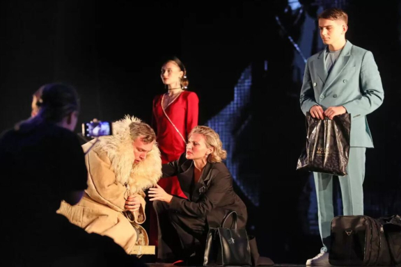 &Gcy;&rcy;&ocy;&zcy;&acy;