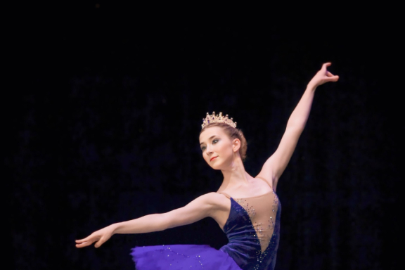 &YUcy;&bcy;&icy;&lcy;&iecy;&jcy;&ncy;&ycy;&jcy; &kcy;&ocy;&ncy;&tscy;&iecy;&rcy;&tcy; &dcy;&vcy;&ocy;&rcy;&tscy;&acy; LITTLE QUEEN &laquo;Show must go on&raquo;