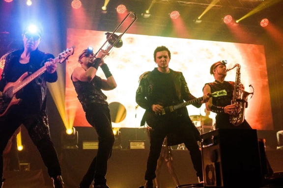 2025&period;10&period;29 &Tcy;&ocy;&mcy;&scy;&kcy; &Fcy;&icy;&lcy;&acy;&rcy;&mcy;&ocy;&ncy;&icy;&yacy; &Scy;&icy;&mcy;&fcy;&ocy;&ncy;&icy;&chcy;&iecy;&scy;&kcy;&icy;&iecy; &rcy;&ocy;&kcy;-&khcy;&icy;&tcy;&ycy;&period; &Lcy;&ucy;&chcy;&shcy;&iecy;&iecy;&period; CONCORD ORCHESTRA