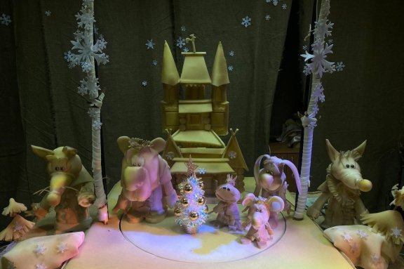 Спектакль "Новогодний теремок"