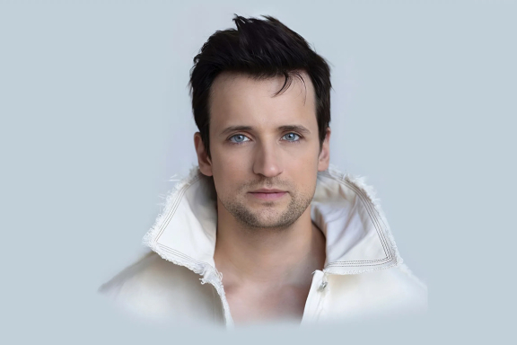 &Dcy;&mcy;&icy;&tcy;&rcy;&icy;&jcy; &Kcy;&ocy;&lcy;&dcy;&ucy;&ncy;