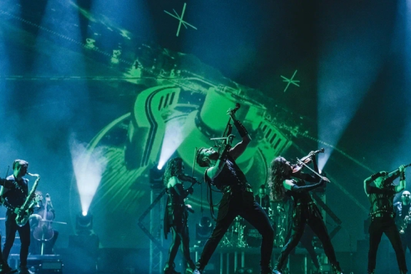 2025&period;10&period;29 &Tcy;&ocy;&mcy;&scy;&kcy; &Fcy;&icy;&lcy;&acy;&rcy;&mcy;&ocy;&ncy;&icy;&yacy; &Scy;&icy;&mcy;&fcy;&ocy;&ncy;&icy;&chcy;&iecy;&scy;&kcy;&icy;&iecy; &rcy;&ocy;&kcy;-&khcy;&icy;&tcy;&ycy;&period; &Lcy;&ucy;&chcy;&shcy;&iecy;&iecy;&period; CONCORD ORCHESTRA