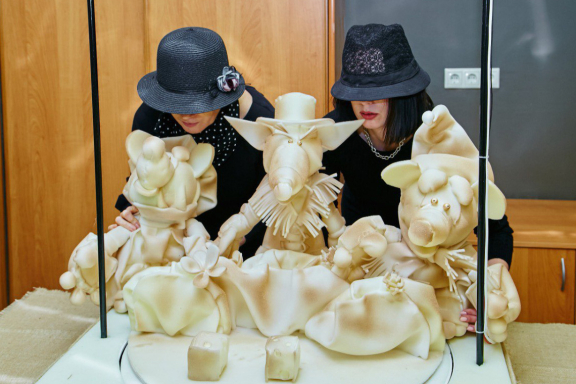 Спектакль "Сказка про жадных медвежат"