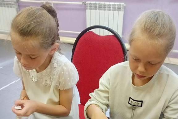 &Mcy;&acy;&scy;&tcy;&iecy;&rcy;-&kcy;&lcy;&acy;&scy;&scy; "&Mcy;&ycy;&lcy;&ocy;&vcy;&acy;&rcy;&iecy;&ncy;&icy;&iecy;"