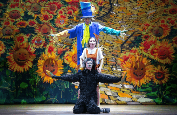 &Mcy;&ocy;&scy;&kcy;&ocy;&vcy;&scy;&kcy;&acy;&yacy; &pcy;&rcy;&iecy;&mcy;&softcy;&iecy;&rcy;&acy; &fcy;&ecy;&ncy;&tcy;&iecy;&zcy;&icy;-&scy;&pcy;&iecy;&kcy;&tcy;&acy;&kcy;&lcy;&yacy; &laquo;&Vcy;&ocy;&lcy;&shcy;&iecy;&bcy;&ncy;&icy;&kcy; &Icy;&zcy;&ucy;&mcy;&rcy;&ucy;&dcy;&ncy;&ocy;&gcy;&ocy; &gcy;&ocy;&rcy;&ocy;&dcy;&acy;&raquo; &ocy;&tcy; &rcy;&iecy;&zhcy;&icy;&scy;&scy;&iecy;&rcy;&acy; &Mcy;&ocy;&scy;&kcy;&ocy;&vcy;&scy;&kcy;&ocy;&gcy;&ocy; &tcy;&iecy;&acy;&tcy;&rcy;&acy; &Ncy;&period;&Scy;&acy;&tscy; &mdash; &Vcy;&period;&Mcy;&iecy;&rcy;&kcy;&ucy;&lcy;&ocy;&vcy;&acy;