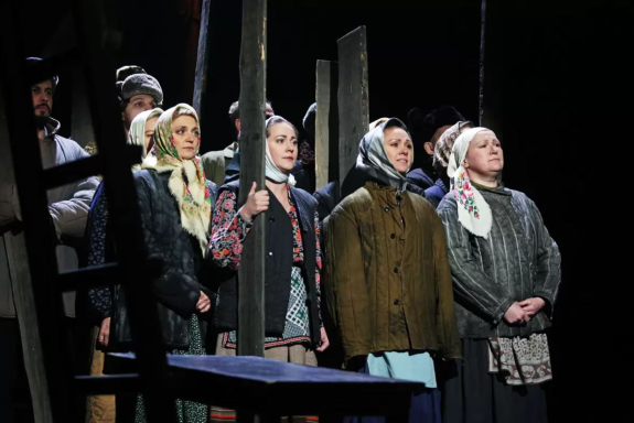 &Mcy;&acy;&tcy;&rcy;&iocy;&ncy;&icy;&ncy; &dcy;&vcy;&ocy;&rcy;