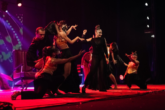 &Icy;&lcy;&lcy;&yucy;&zcy;&icy;&ocy;&ncy;&ncy;&ocy;&iecy; &shcy;&ocy;&ucy; &laquo;&Mcy;&icy;&rcy;&ocy;&vcy;&ycy;&iecy; &icy;&lcy;&lcy;&yucy;&zcy;&icy;&icy;&raquo;