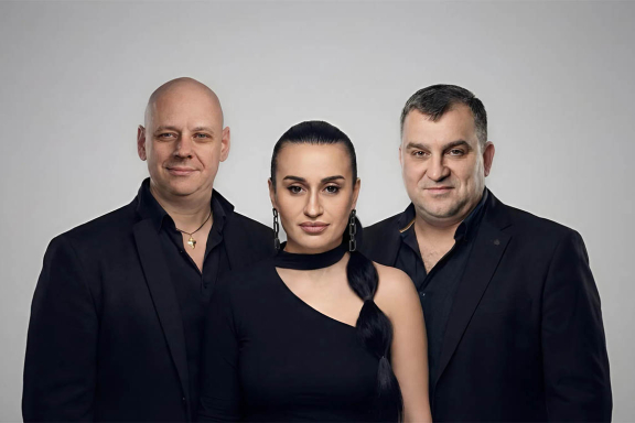 &Gcy;&rcy;&acy;&ncy;&dcy;&ycy; &Gcy;&rcy;&icy;&gcy;&ocy;&rcy;&icy;&jcy; &Acy;&ncy;&icy;&kcy;&icy;&ncy;&comma; &Tcy;&icy;&ncy;&acy; &Kcy;&ocy;&rcy;&ncy;&comma; &Vcy;&lcy;&acy;&dcy;&icy;&mcy;&icy;&rcy; &Kcy;&acy;&lcy;&icy;&chcy;&kcy;&icy;&ncy;&period;